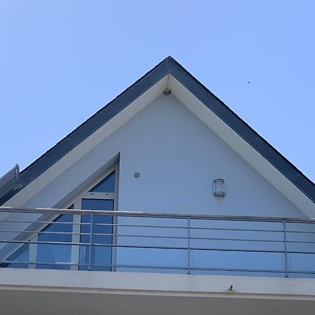 Blue Bay Studio Terrasse Довиль Экстерьер фото
