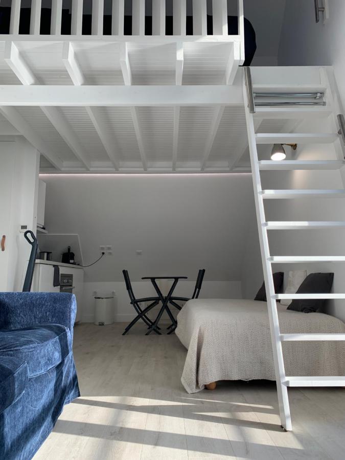 Blue Bay Studio Terrasse Довиль Экстерьер фото